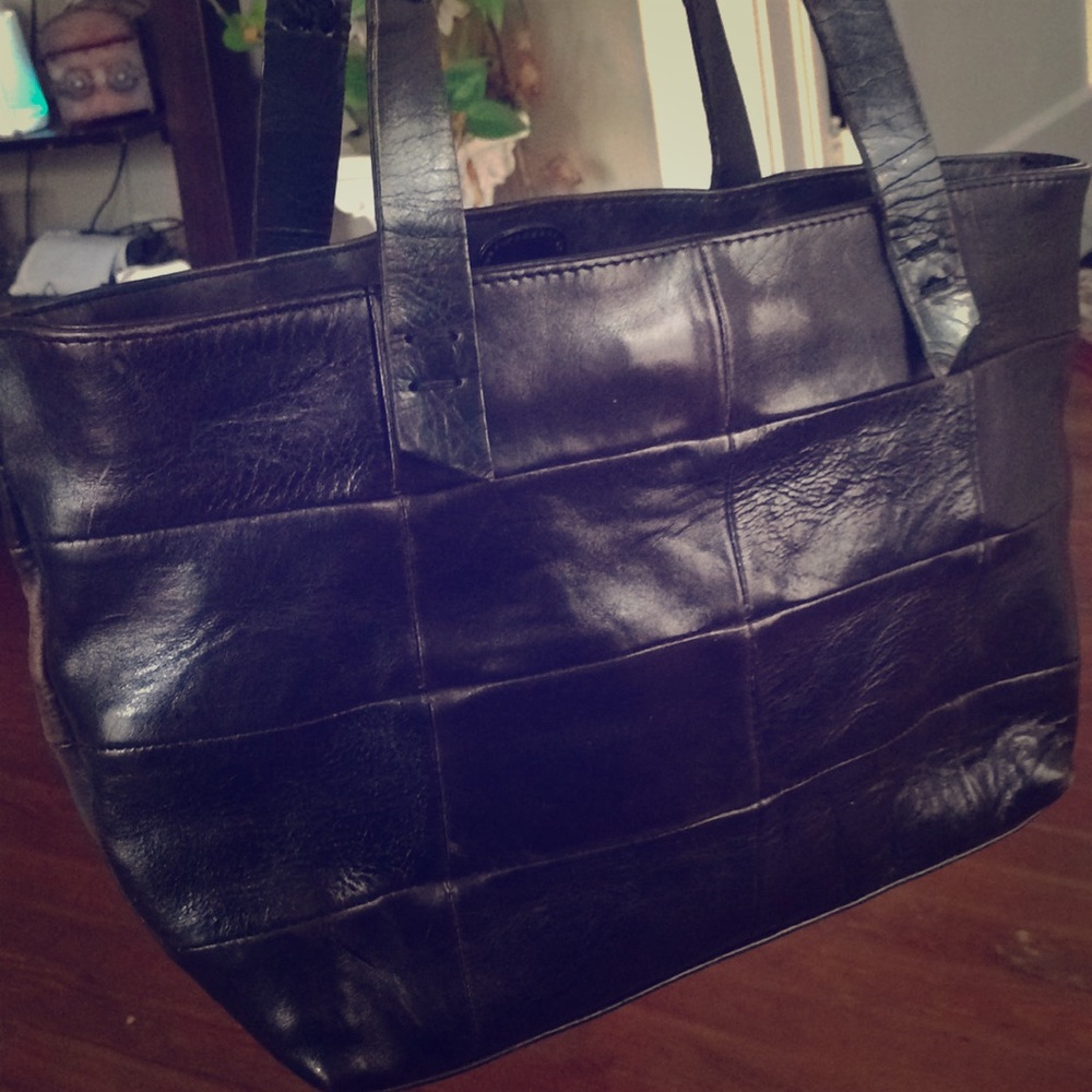 Banana Republic Black/Brown Leather Handbag 👜